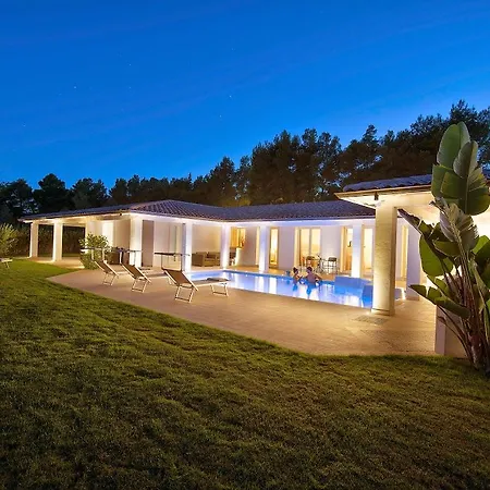 Del Borgo Relais 4* プーラ